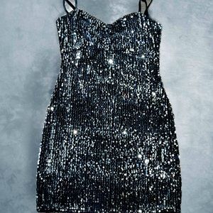 Zara squinted mini dress